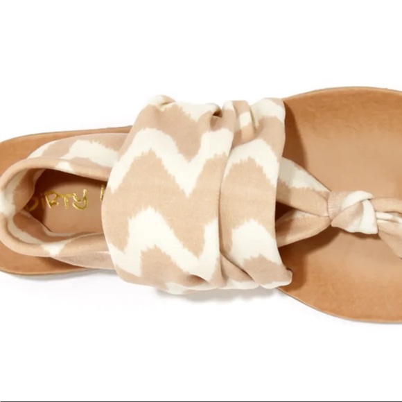 NEW Dirty Laundry Beebop zig zag 7.5 - Picture 2 of 6